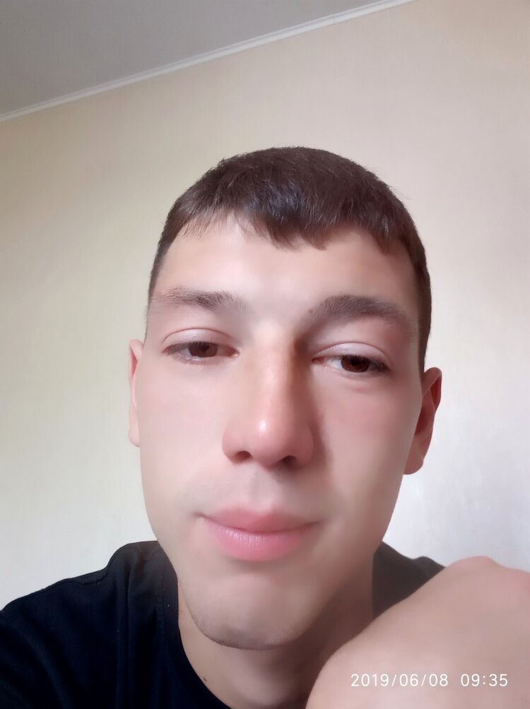  ,   Sergei, 31 ,   ,   , c 