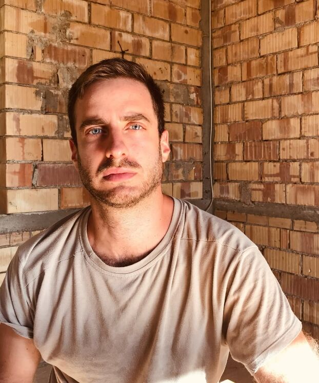  53686984  , 37 ,    -