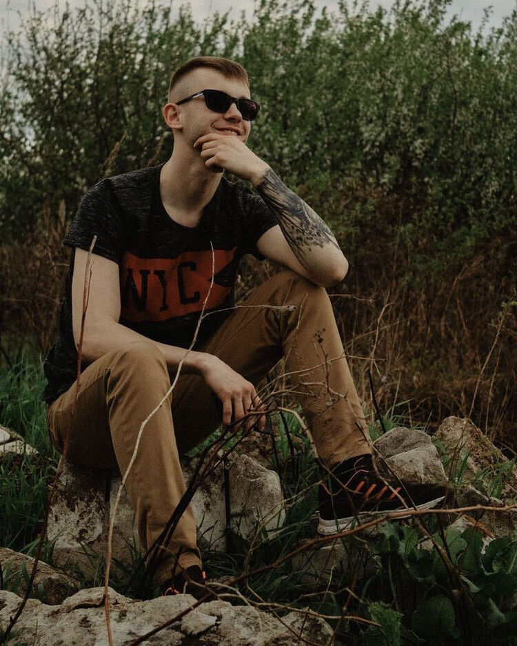  ,   , 28 ,   ,   