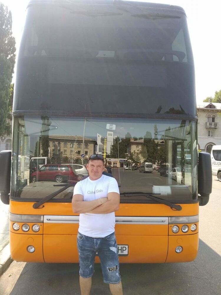  Kelsterbach,   Grisa, 44 ,   ,   , c 
