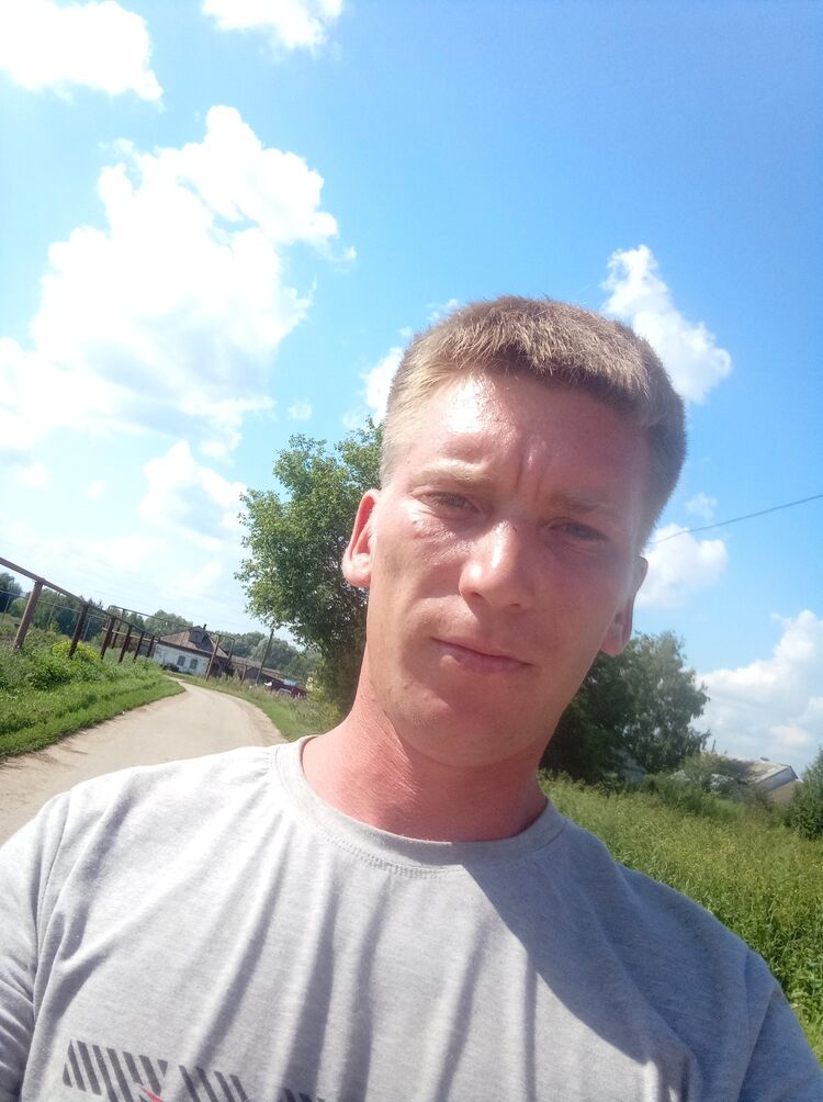  40777844  Alexey, 29 ,    