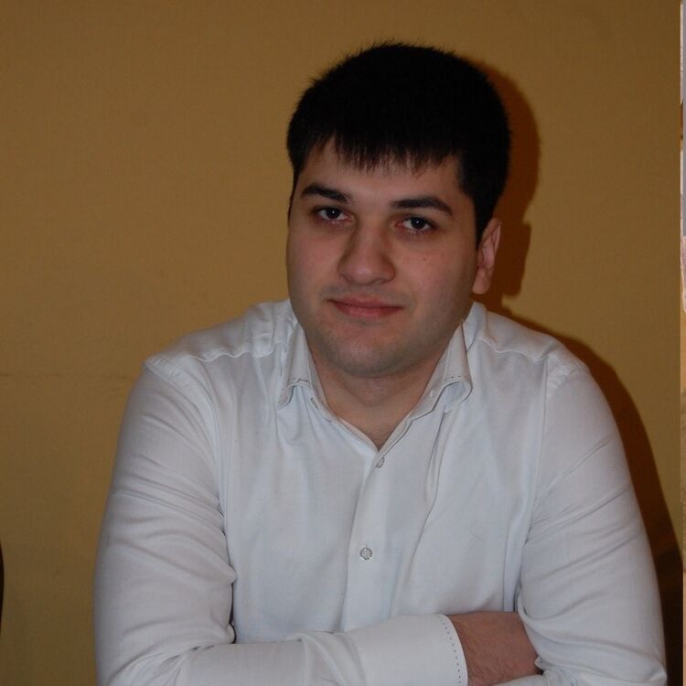  ,   GARIK, 33 ,   