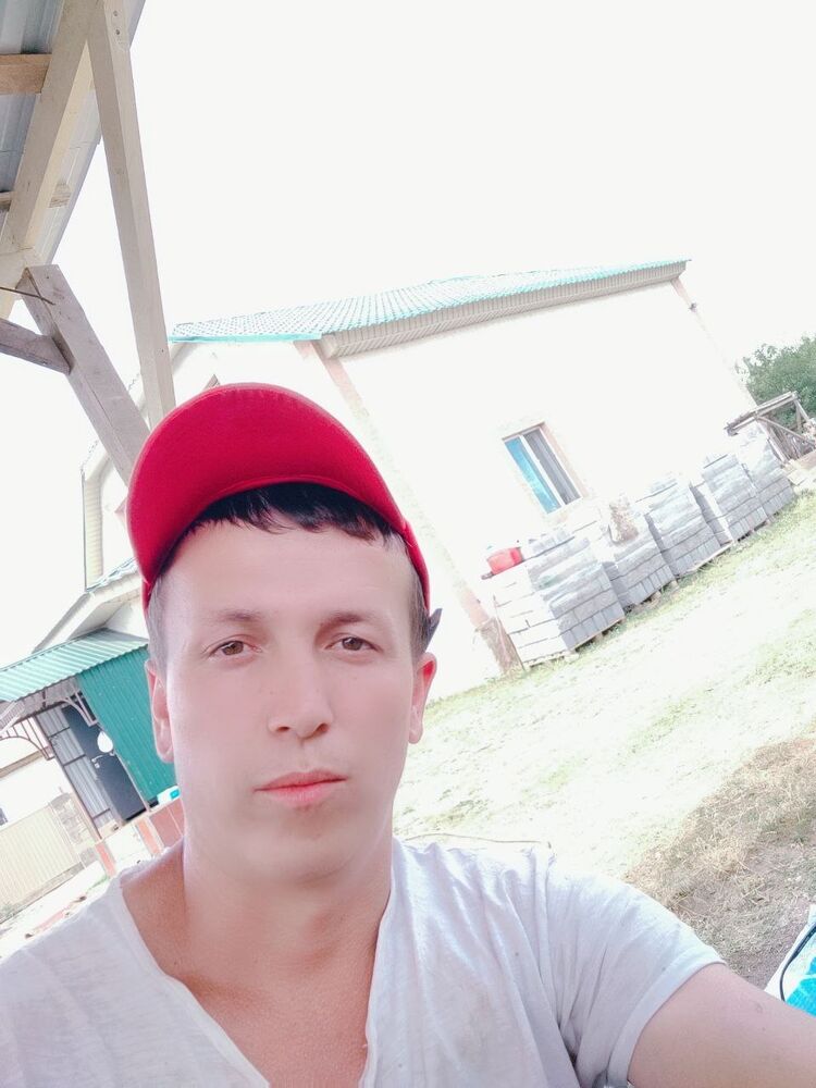  22998624  , 37 ,    