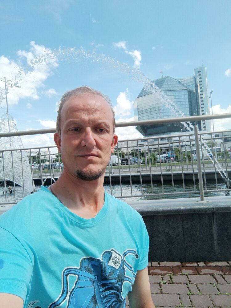  ,   Andrei, 44 ,   ,   , c 