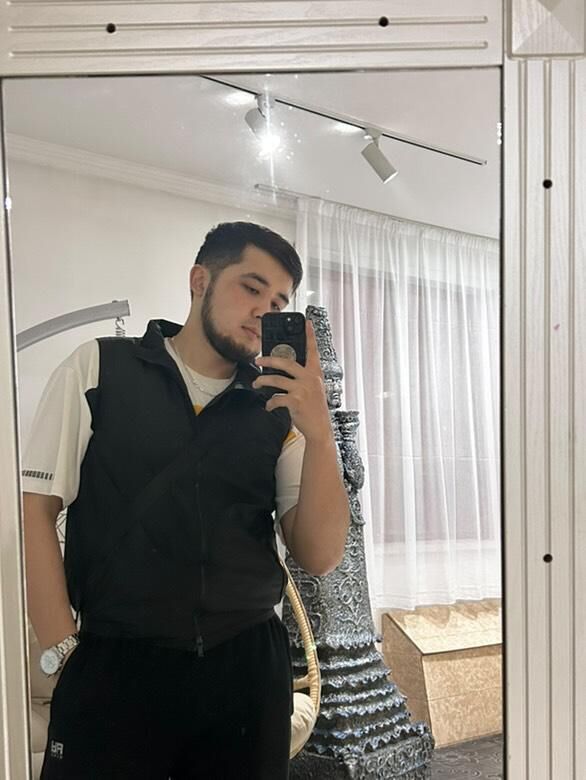  50631154  Siko, 22 ,    