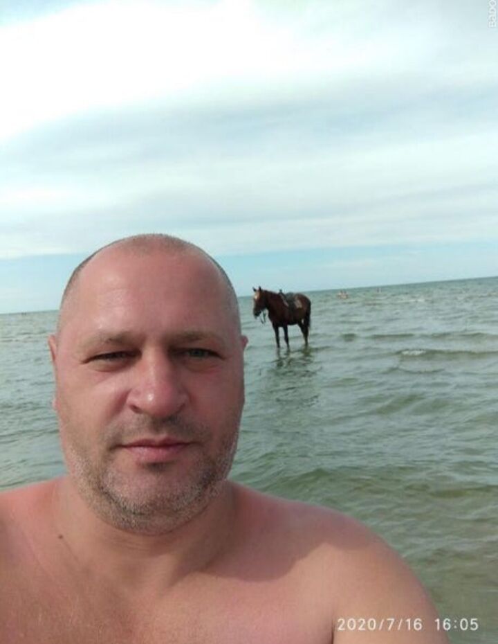  ,   Bogdan, 46 ,   ,   