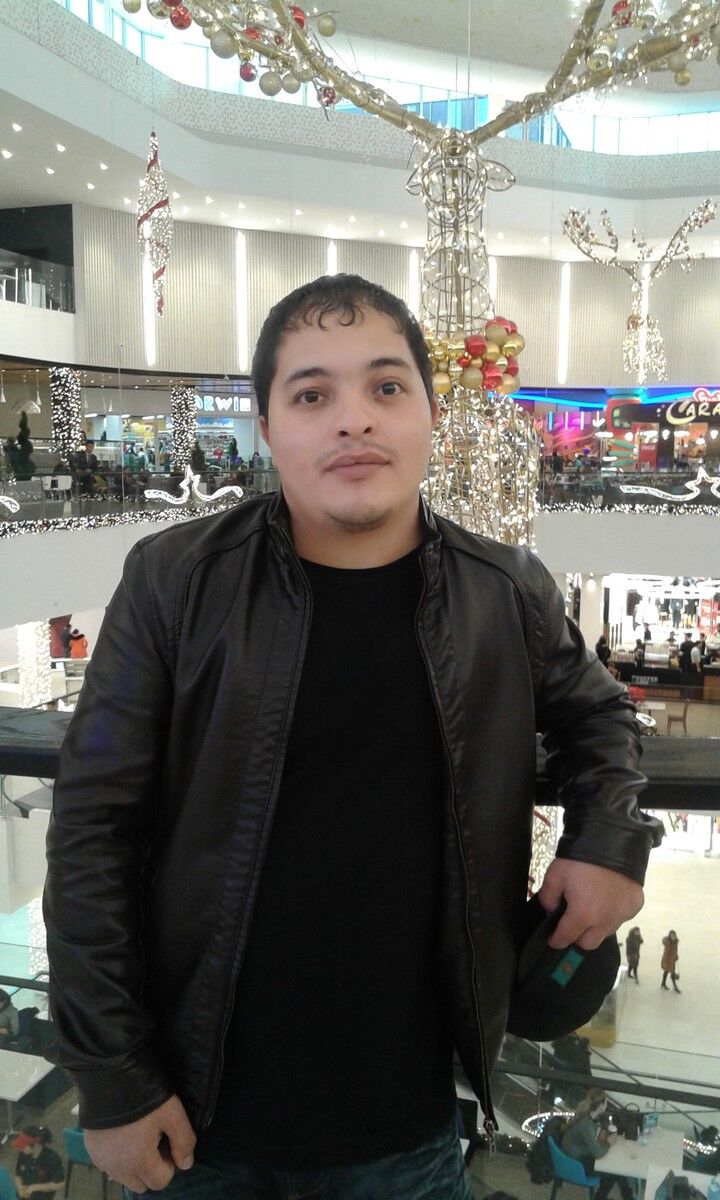  9234644  Suhrabek, 37 ,    