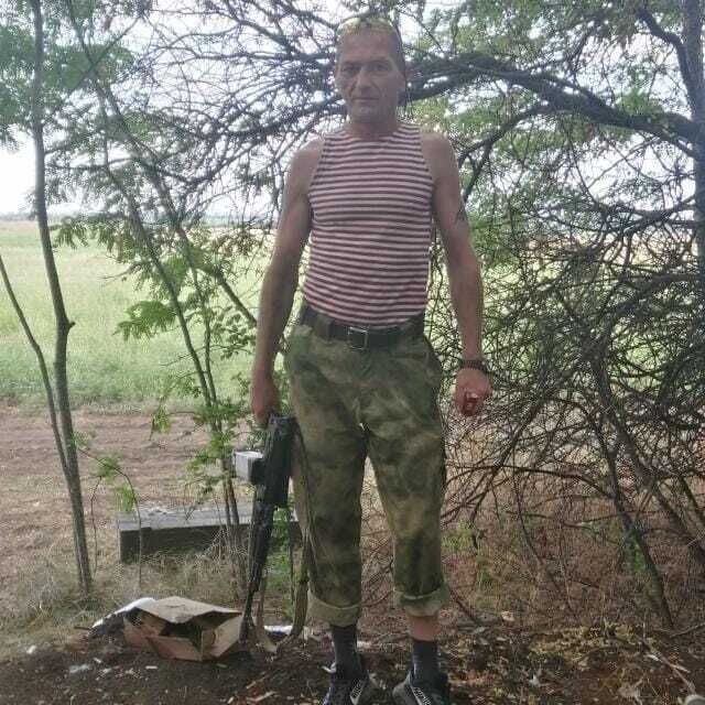  37589774  , 44 ,    