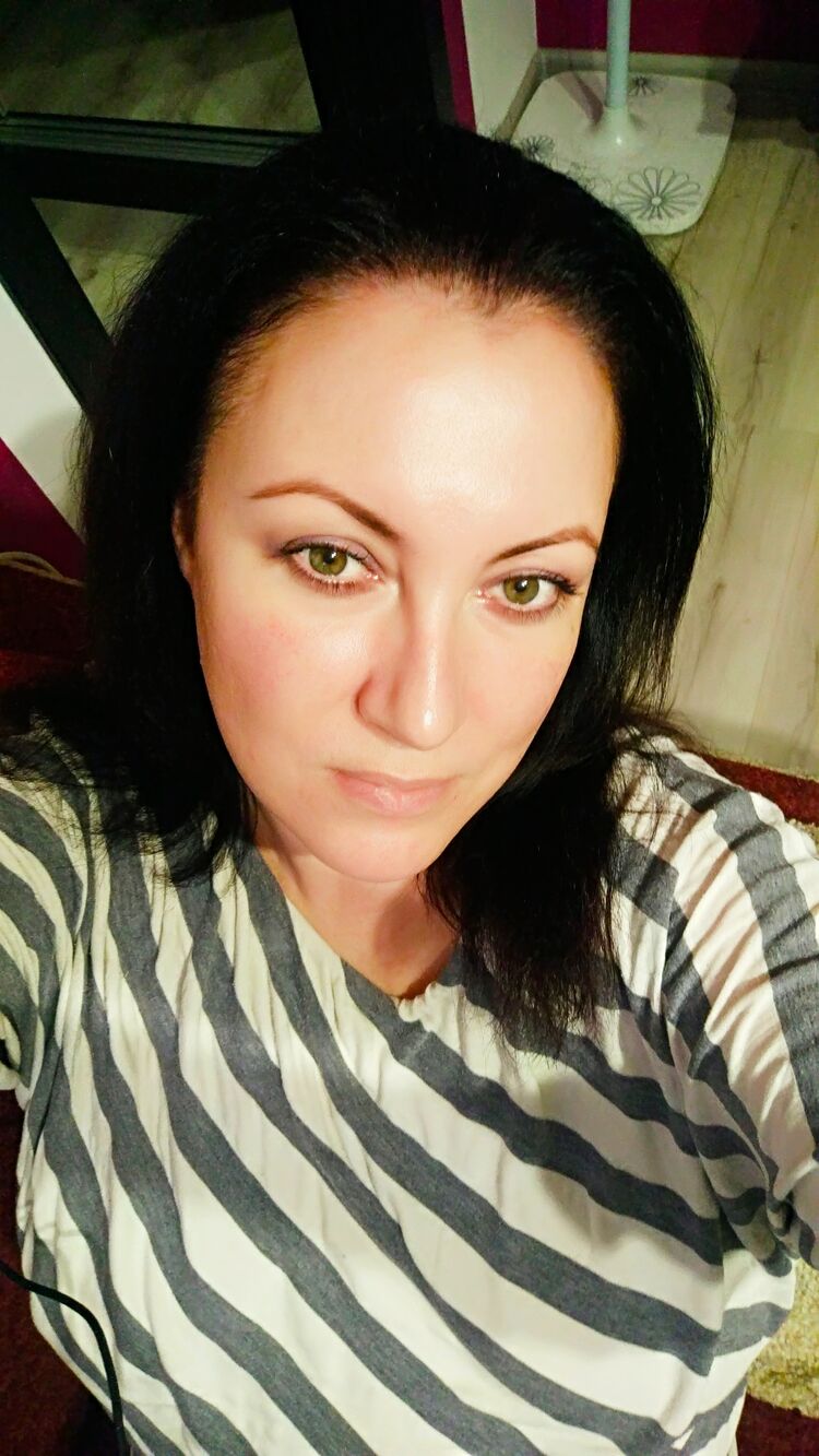  ,   Tatyana, 40 ,   ,   