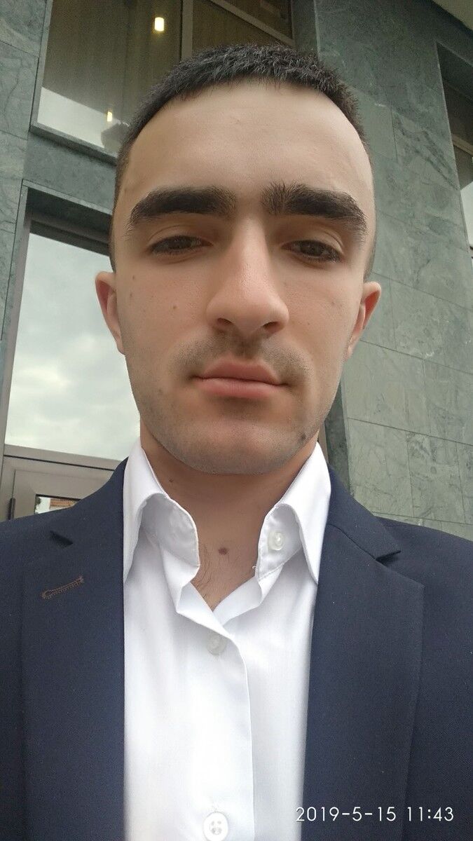  16977004  Vladislav, 26 ,    