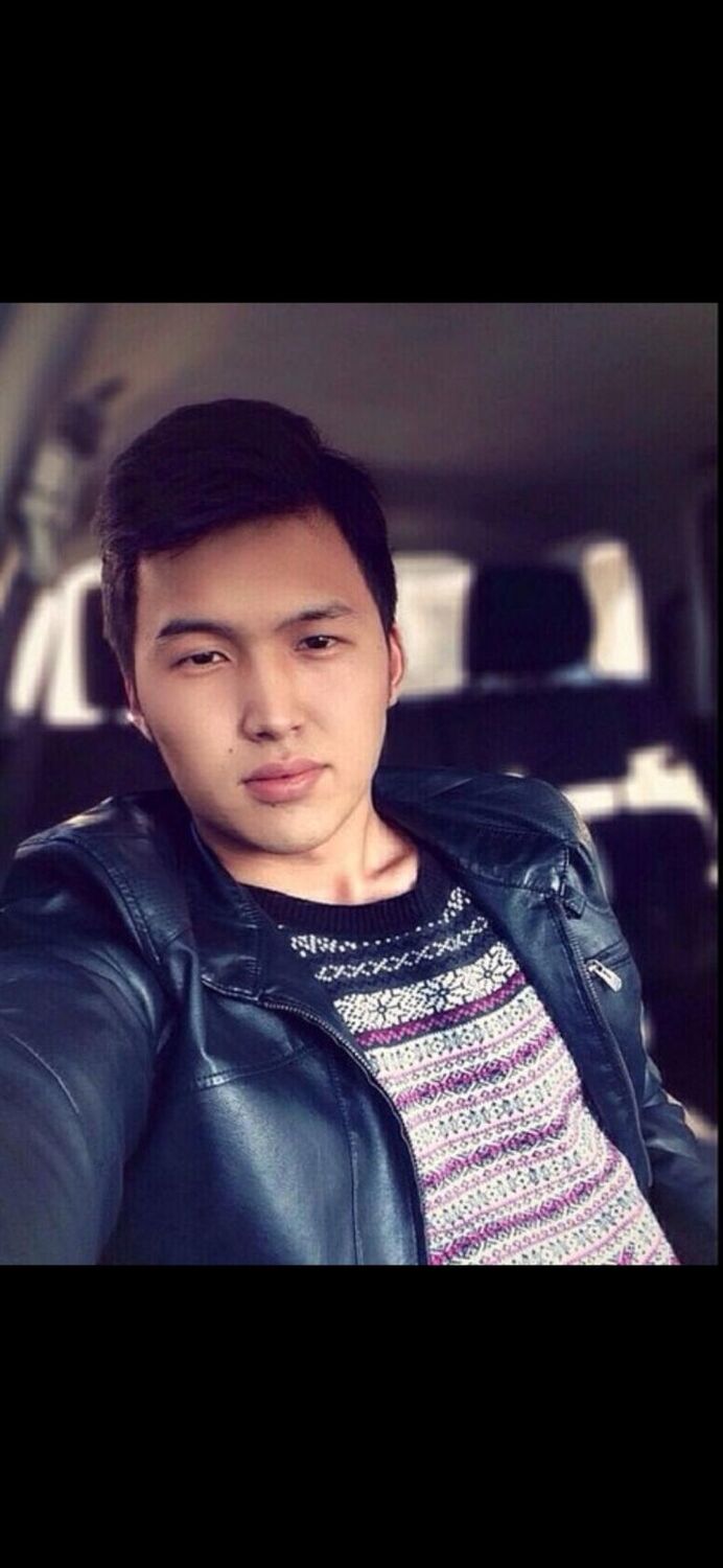  33142934  Arman, 29 ,    