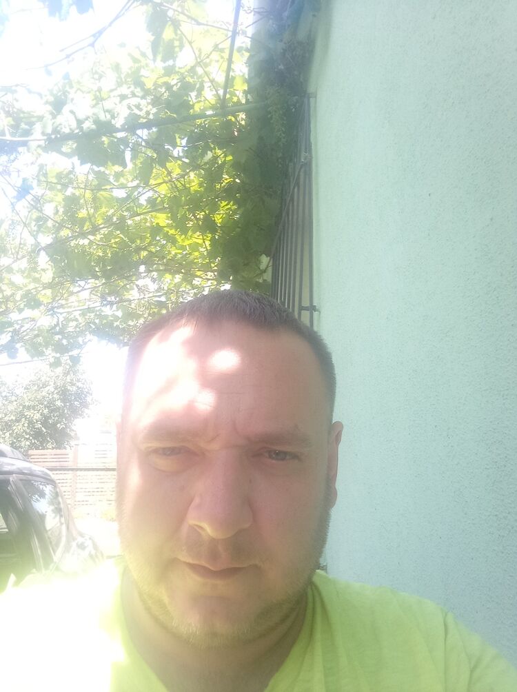  48969864  , 39 ,    
