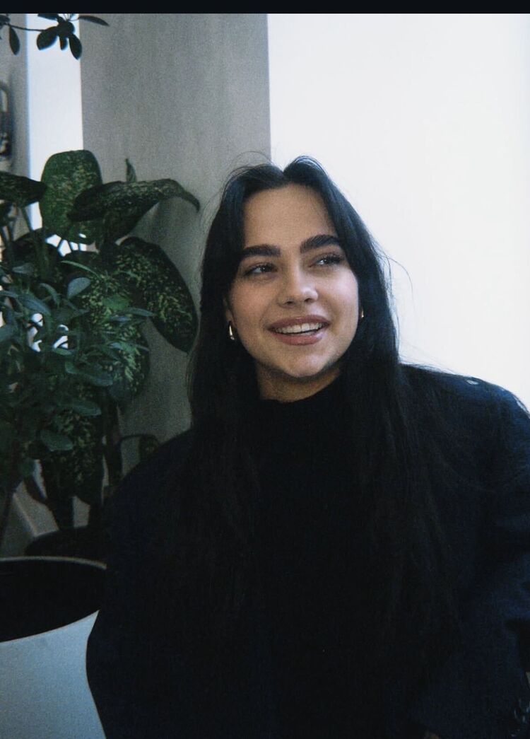  -,   , 21 ,   ,   