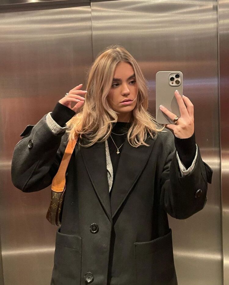  42074814  Alisja, 30 ,    Roden