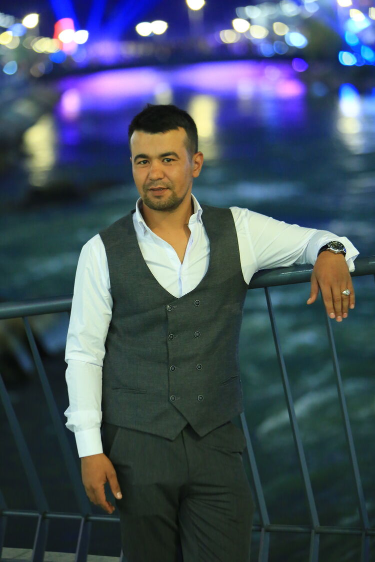  54245434  Suhrob, 32 ,    