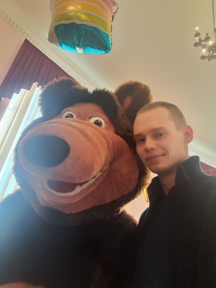  31515664  JICY, 24 ,    -