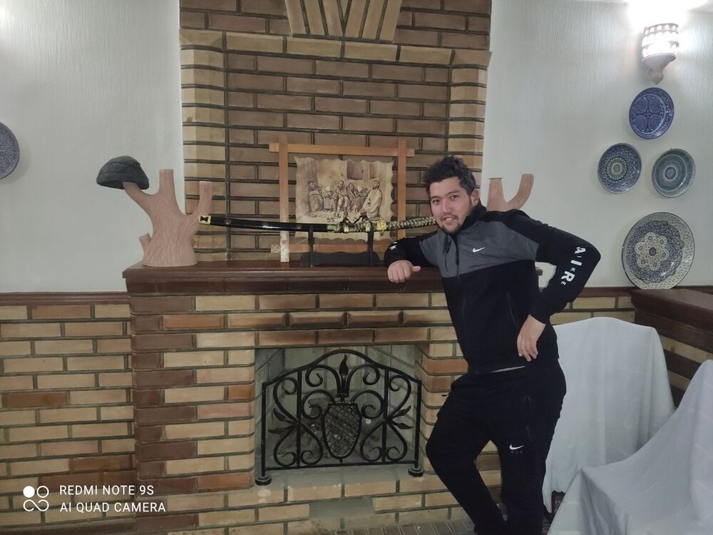  23727554  Aziz, 33 ,    