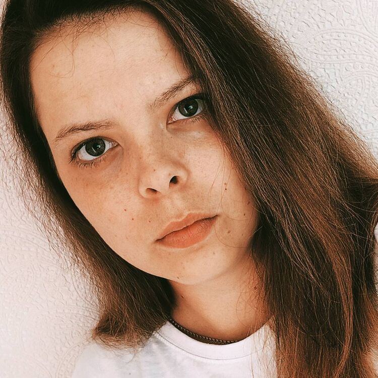  ,   Ekaterina, 30 ,   c 