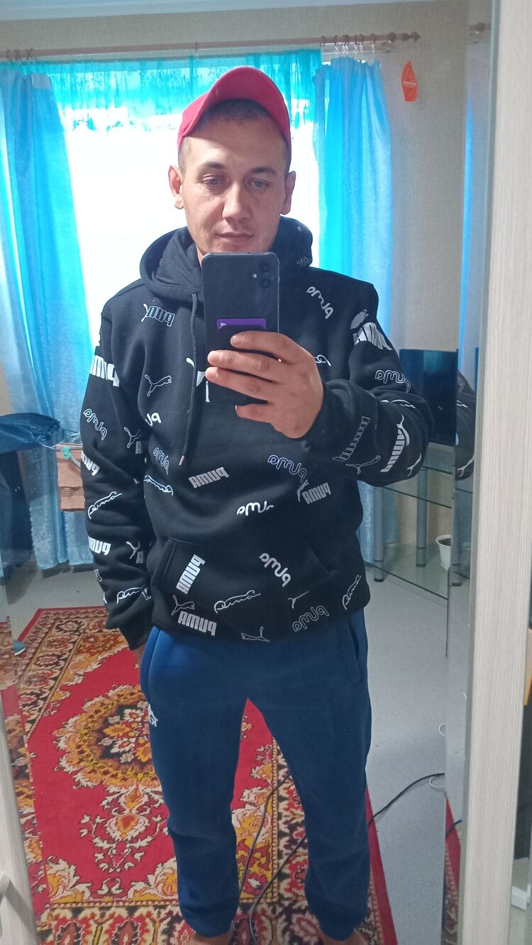  48083444  , 35 ,    