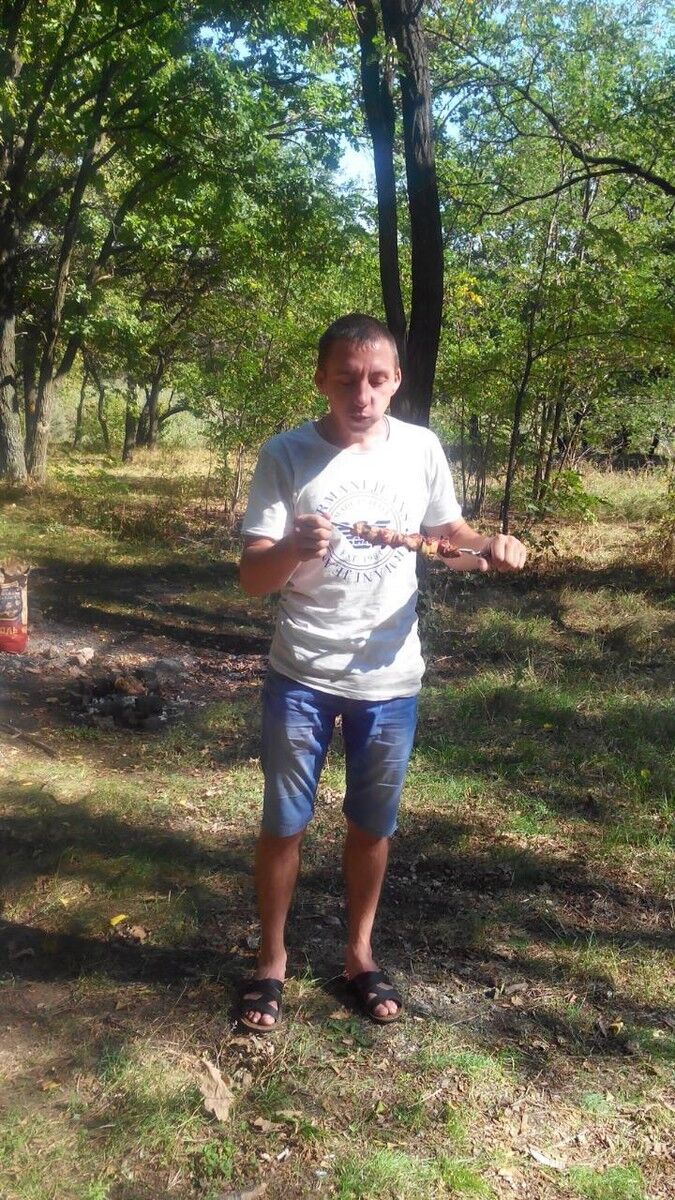  10527854  , 38 ,    