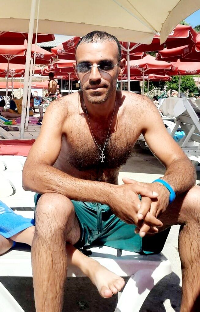  ,   Narek, 34 ,   ,   , c 