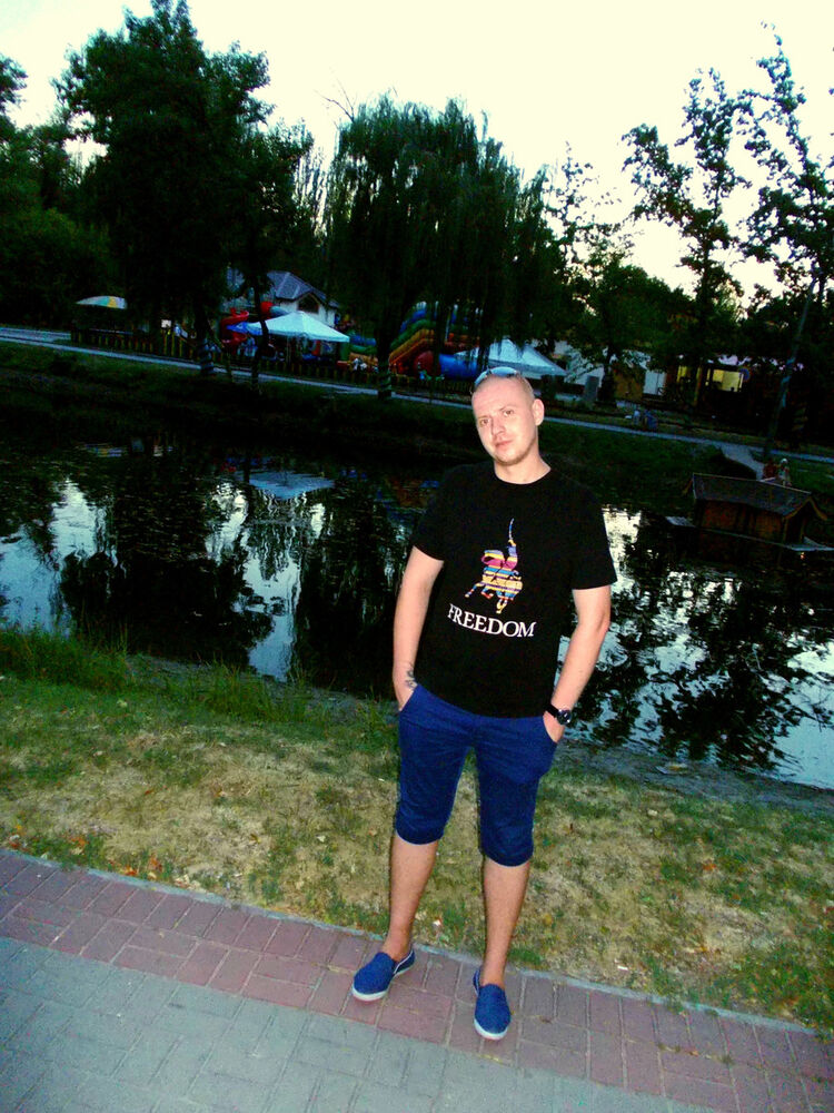 ���� 10525174 ������� ������, 37 ���, ���� ���������� � ���������