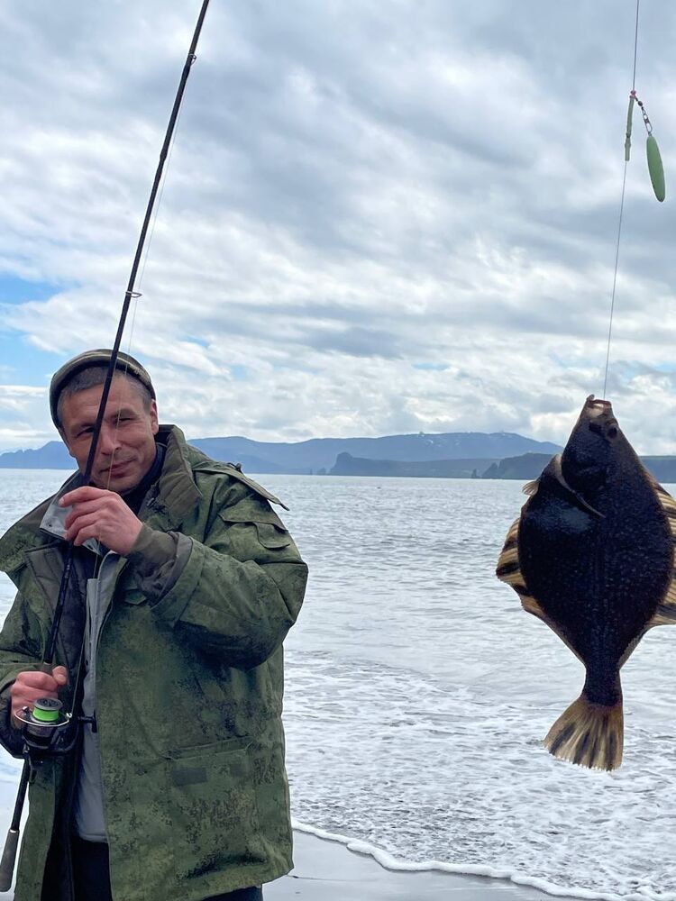  54091714  Alexandr, 49 ,    -