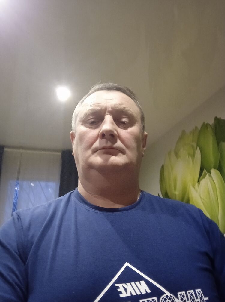  40500764  , 61 ,    