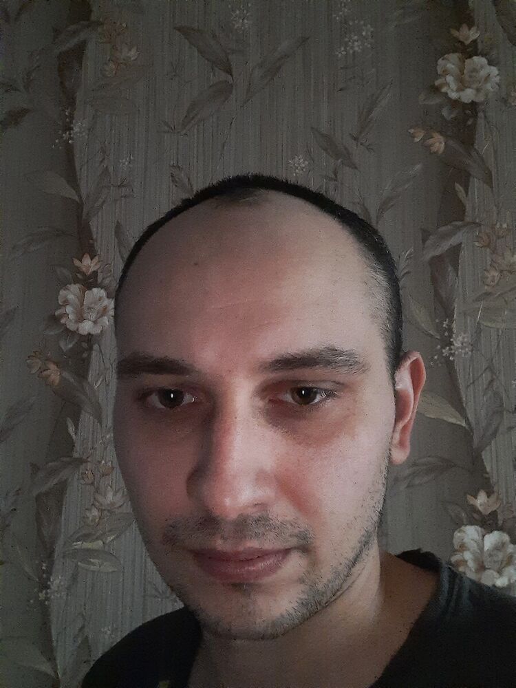  21996134  , 37 ,    