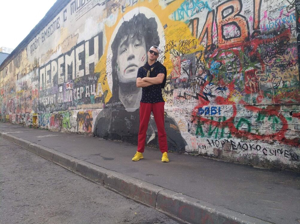  54220654  Max Merkysh, 35 ,    