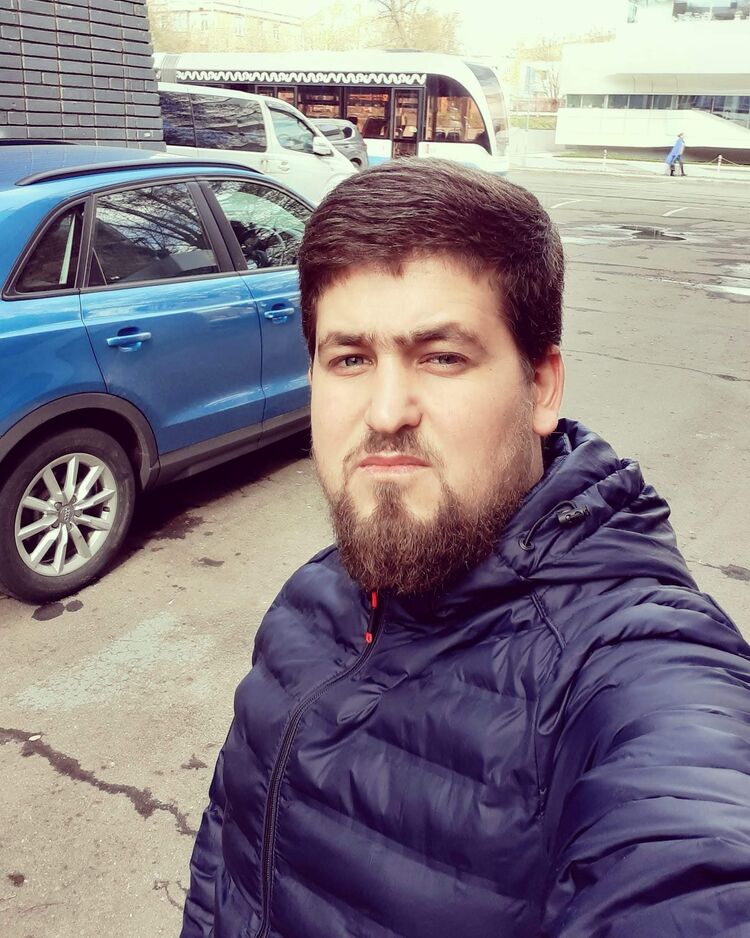  34778954  Umar, 31 ,    