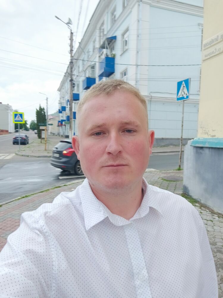  52995424  Dmitry, 28 ,    
