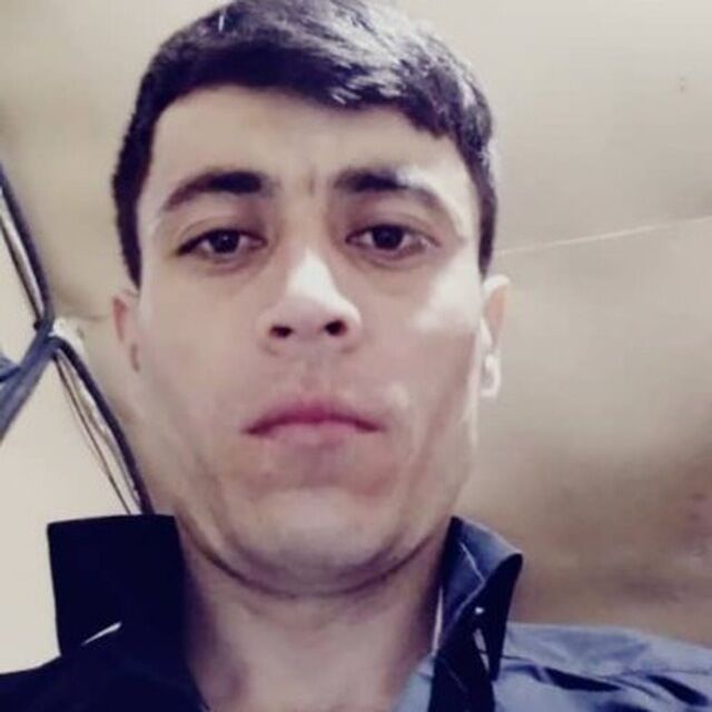  37463174  , 33 ,    