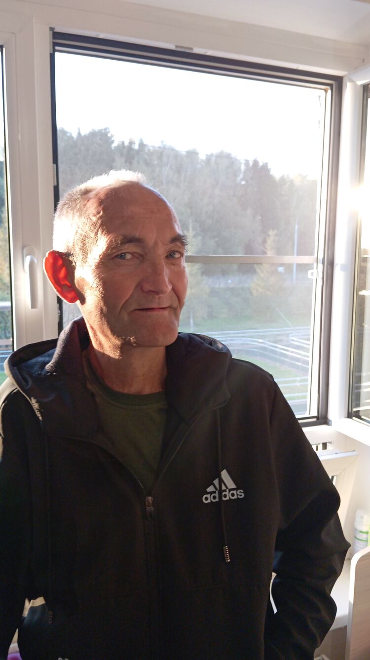 ���� 37998124 ������� �����, 53 ����, ���� ���������� � ������