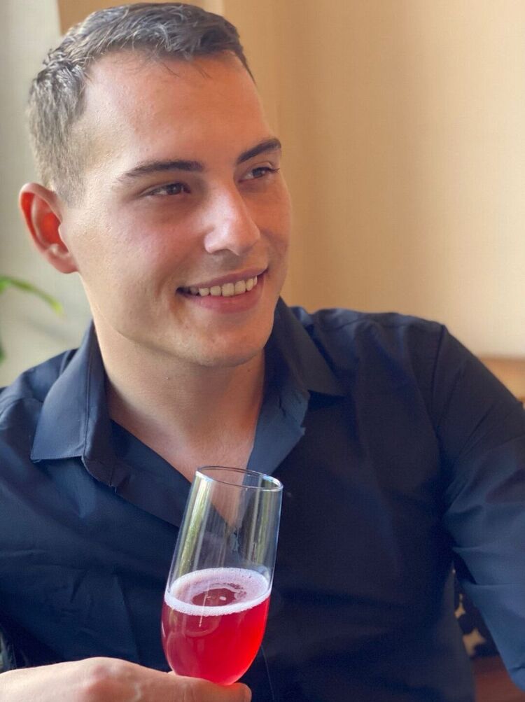  Rovolon,   , 27 ,   ,   , c , 