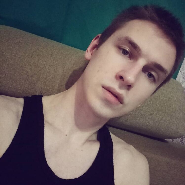  49183044  , 27 ,    
