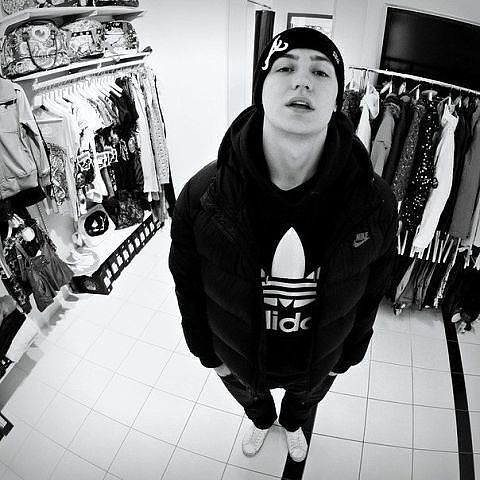  ,   Dima, 33 ,   ,   , c 