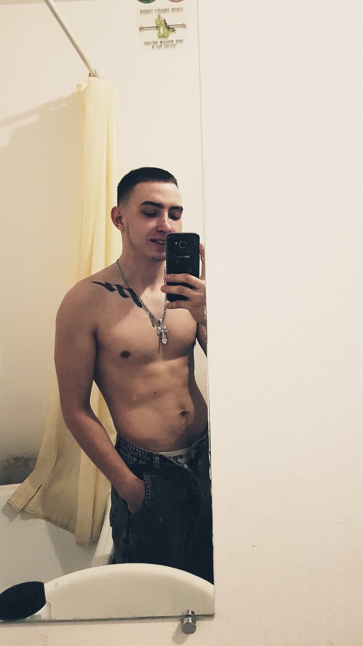  52851274  , 23 ,    