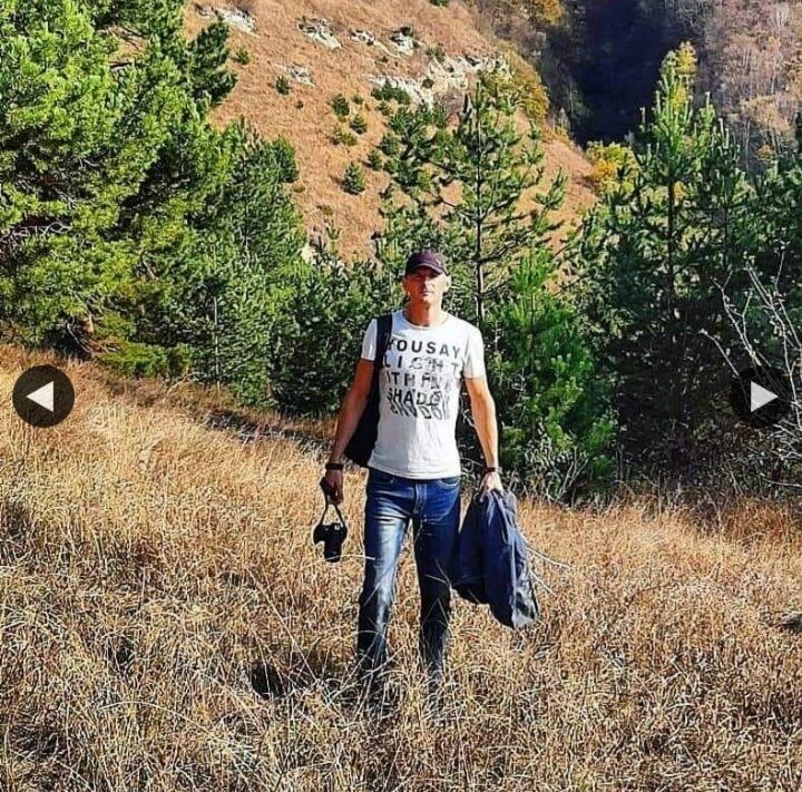  28783164  Artem, 40 ,    