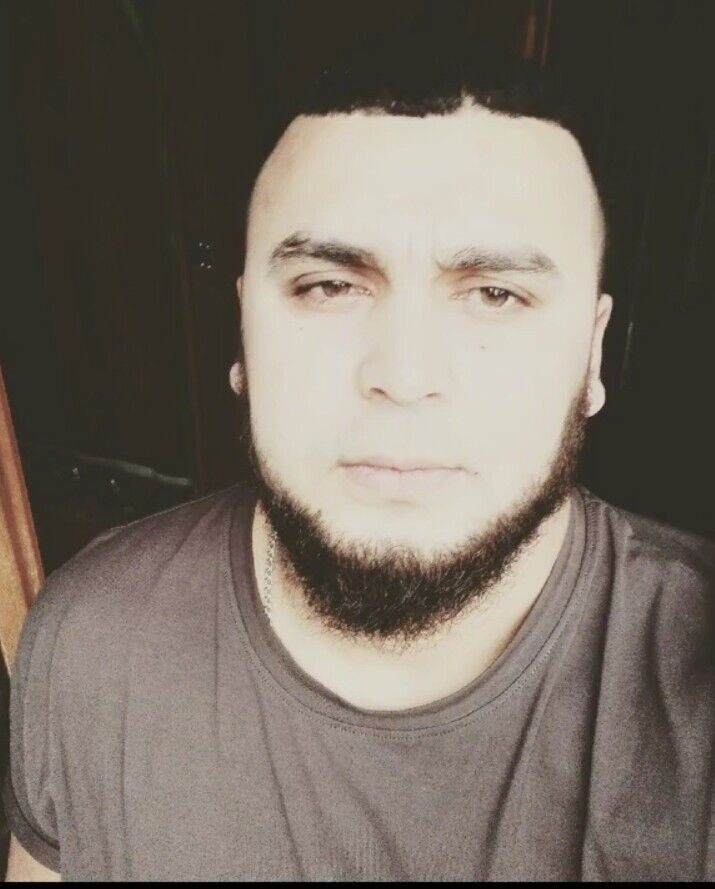  49620634  , 37 ,    