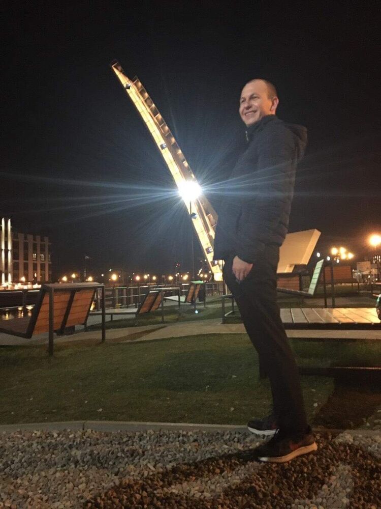  ,   Igor, 35 ,   ,   , c 