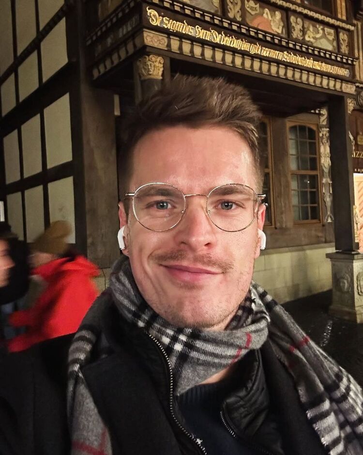 ���� 54796964 ������� ����, 32 ����, ���� ���������� � ��������