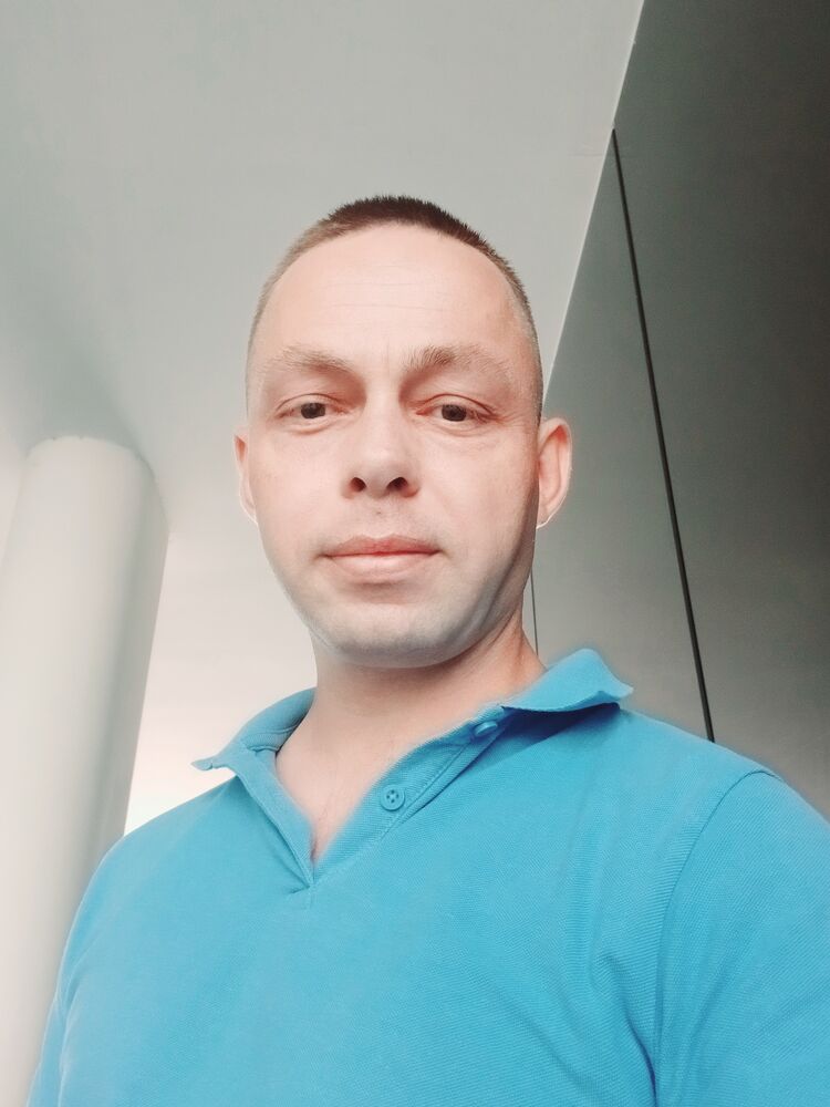  47390914  Ivan, 35 ,    Offenbach