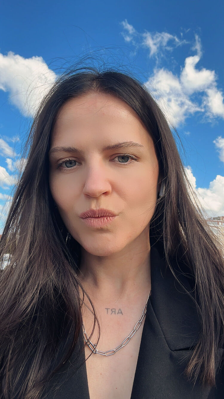 ���������� �����, ���� ������� Adelina, 35 ���, ������������ ��� ������, ����� � ���������