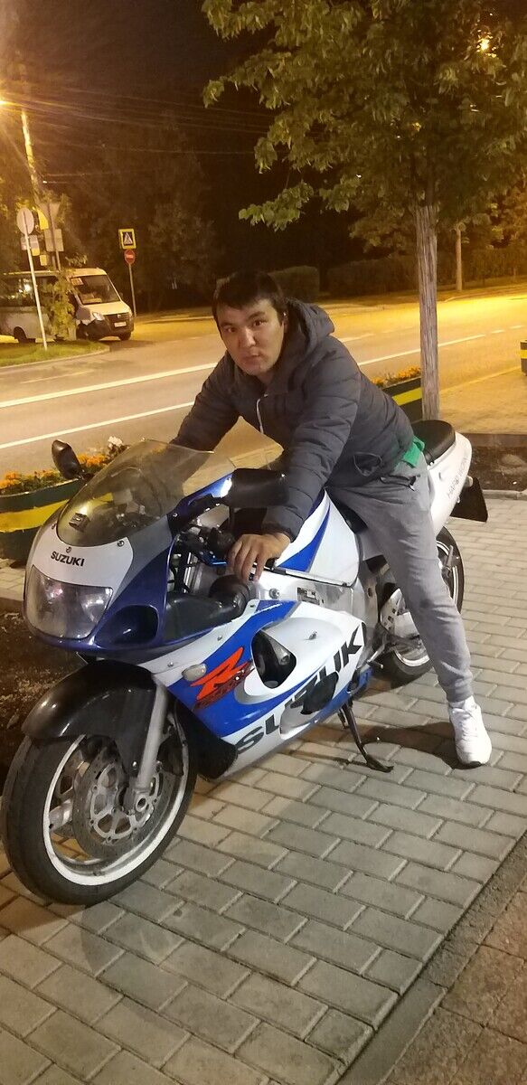  20952744  , 37 ,    