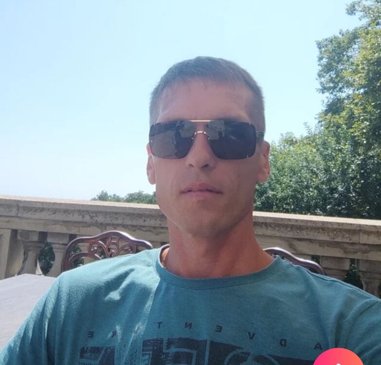  ,   Sergey, 43 ,   ,   