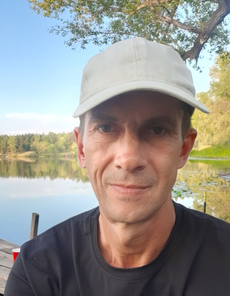  ,   VIKTOR, 49 ,   ,   , c 