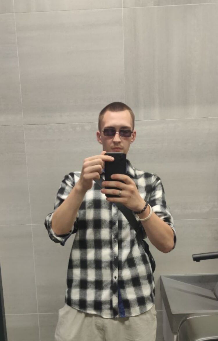  47127804  , 19 ,    