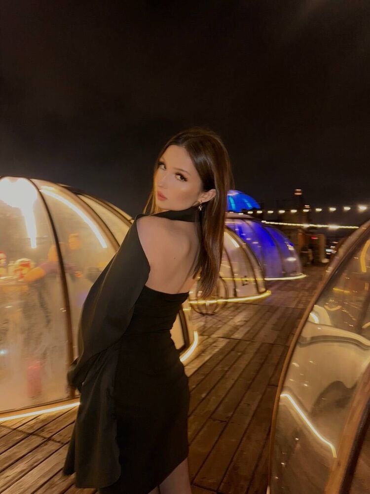  54075414  Anastasia, 21 ,    