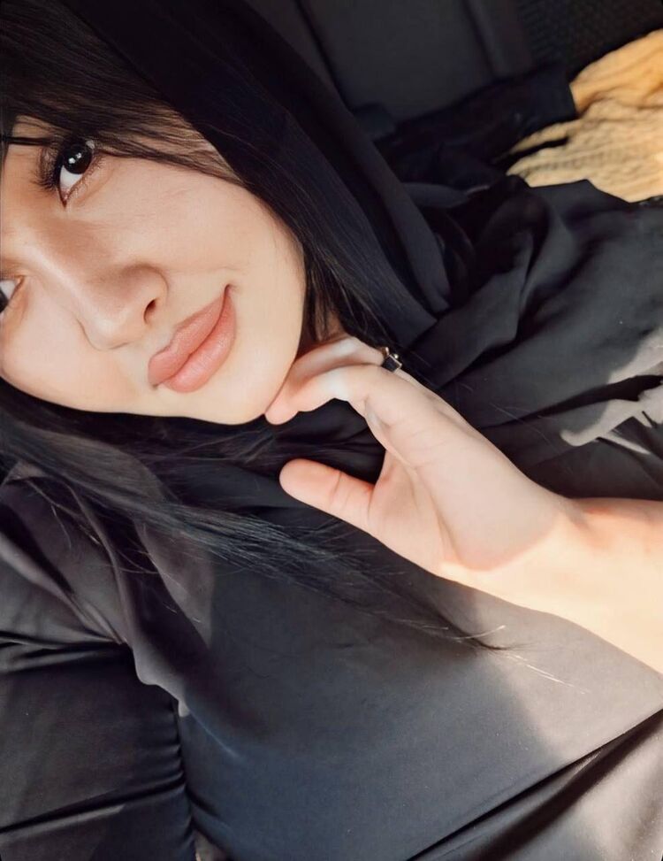  54540544  Dilnoza, 28 ,    